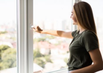 Spraying Your uPVC Windows Instead Of Replacing Them